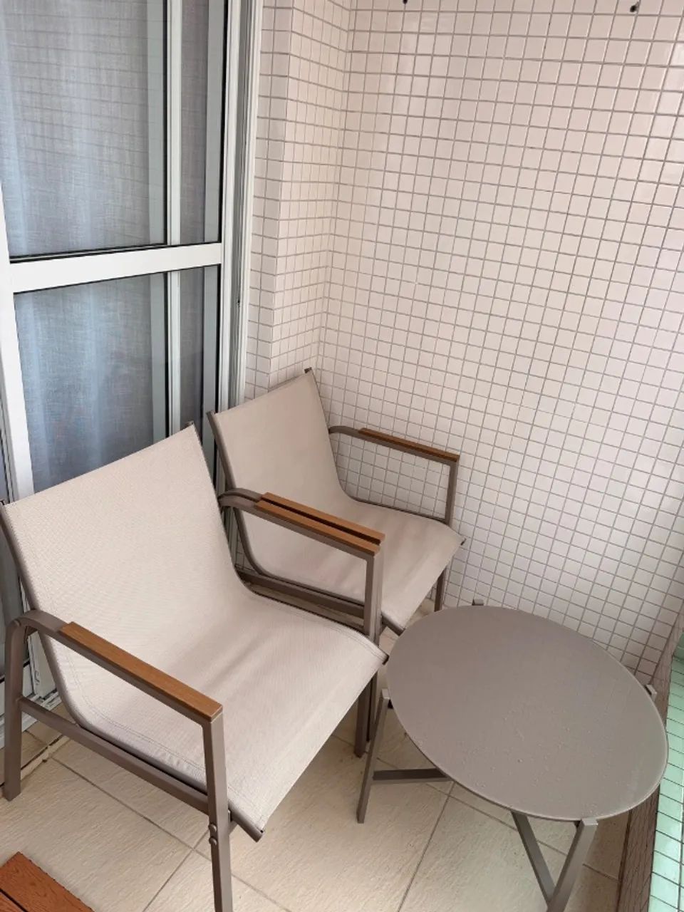 Conjunto de cadeira e mesa externa  - Foto 2