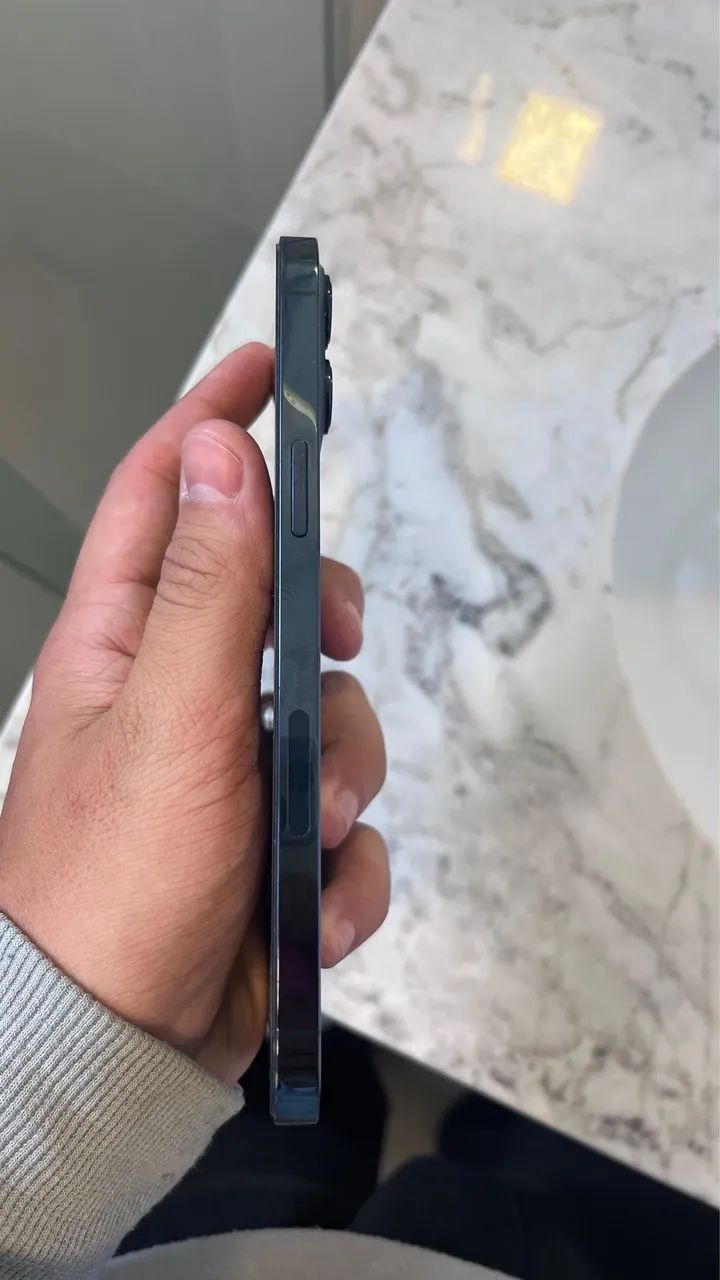 vendo iphone 12 pro max  - Foto 2