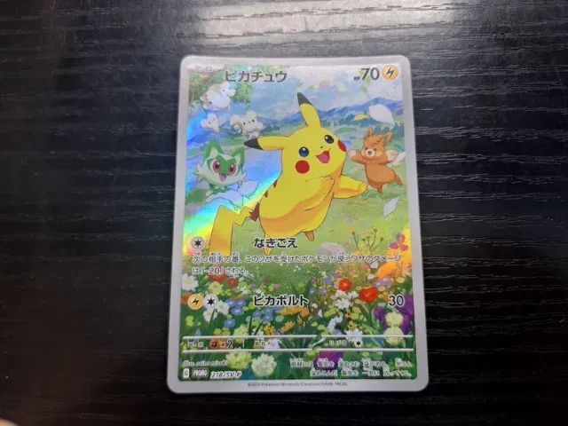 Card Pokemon Pikachu