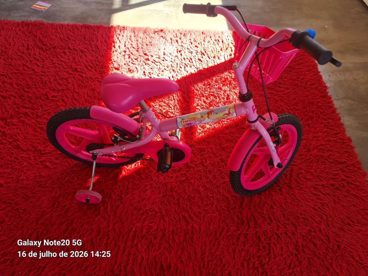 BICICLETA INFANTIL DE MENINA