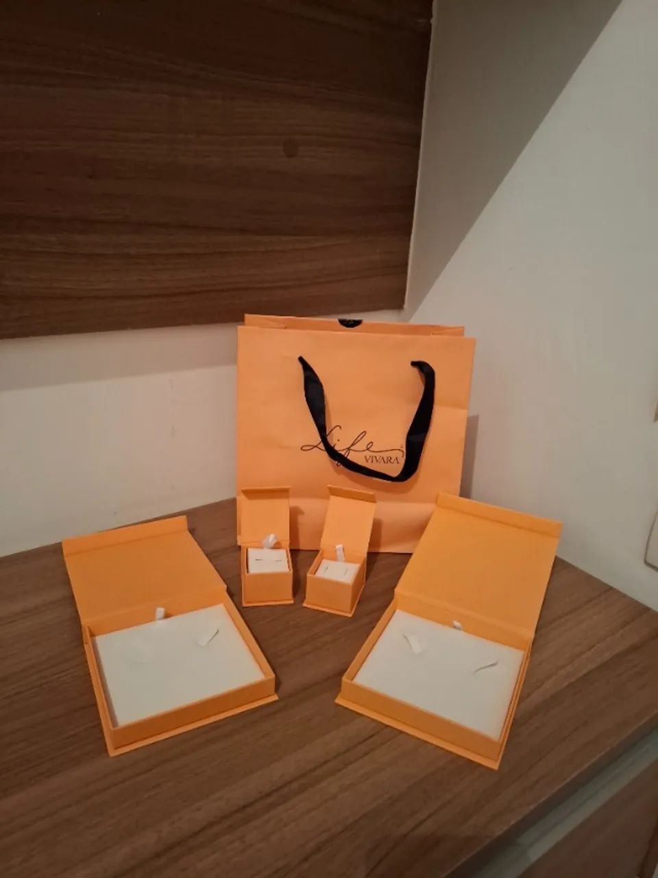 kit vivara com caixas e sacola