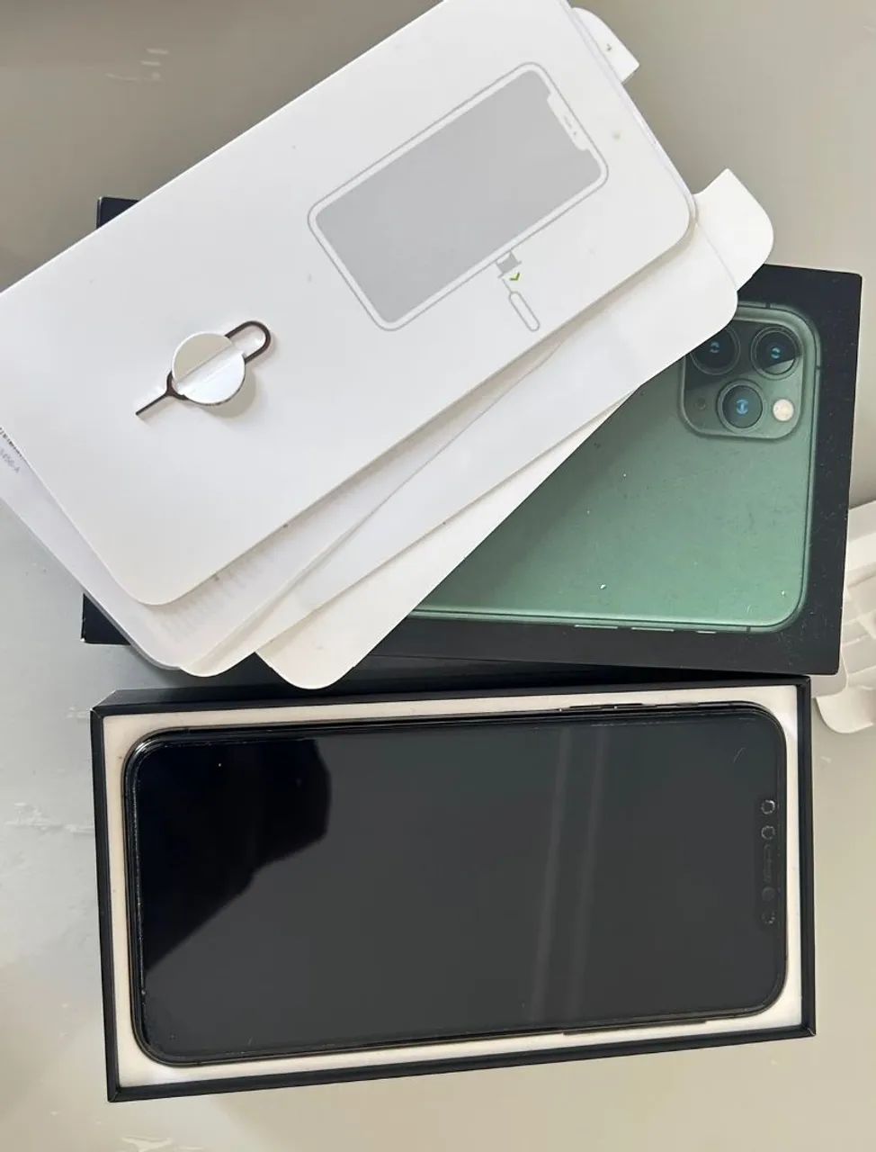 iPhone 11 pro Max 64GB - Celulares e Smartphones - Praça 14 de