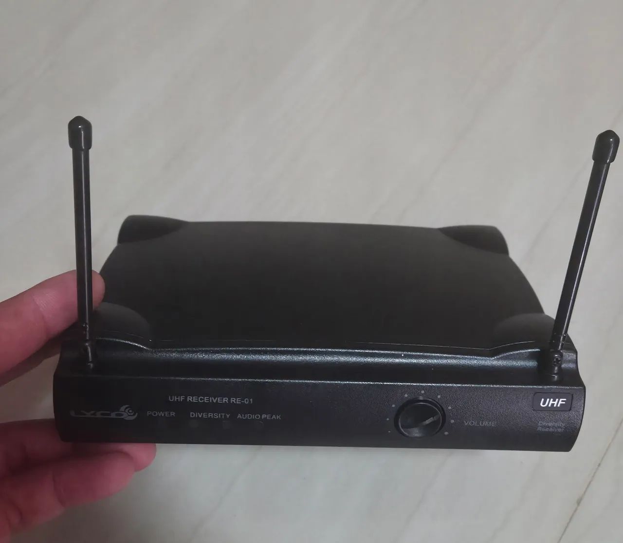 Microfone sem fio Lyco uh-01ihl  - Foto 5