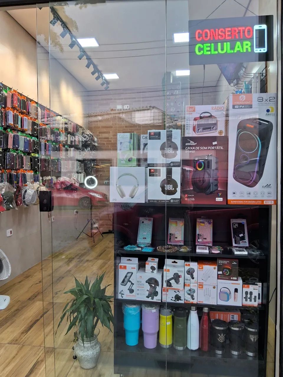 Loja concerto e acessórios para celulares...