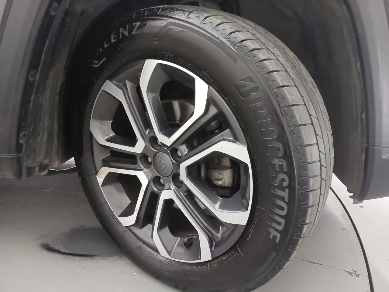 Jeep Compass LIMITED T270 1.3 TB 4x2 Flex Aut, foto 13 de 18