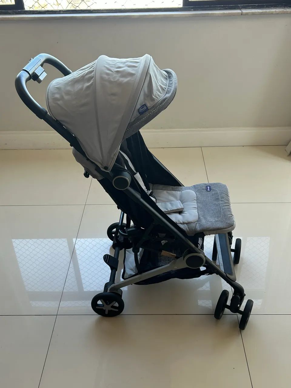Carrinho de bebê - Chicco 