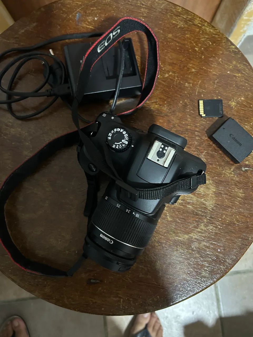 Canon t100 - Foto 2