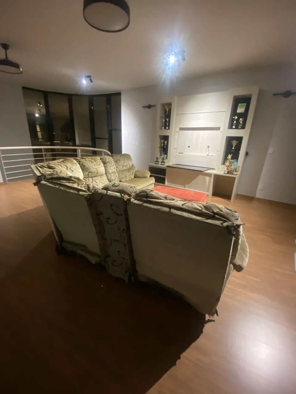 Sofá 5 lugares com cama retrátil  - Foto 3
