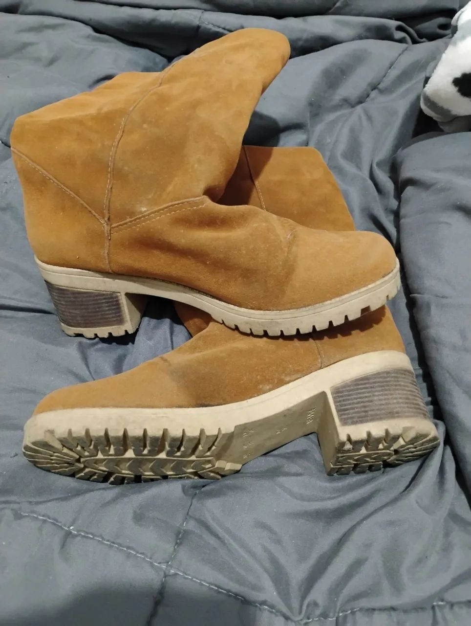 BOTA DE PELINHO