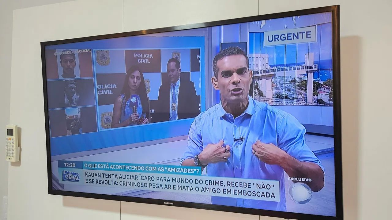 Tv samsung 43" polegadas 