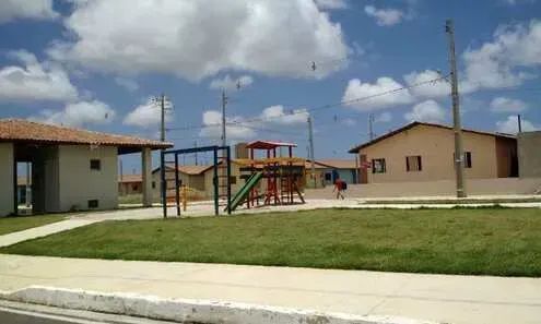 VDO. CASA  COND. RECANTOS NOVA SATUBA - Foto 5