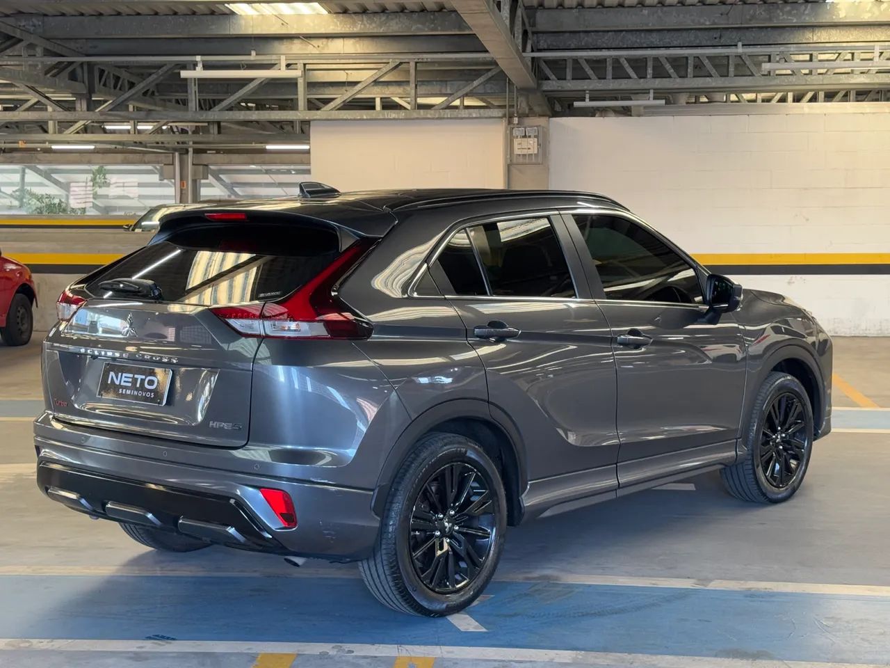 Mitsubishi Eclipse Cross HPE-S 1.5 AWD 165cv Aut. 2023 - Foto 5