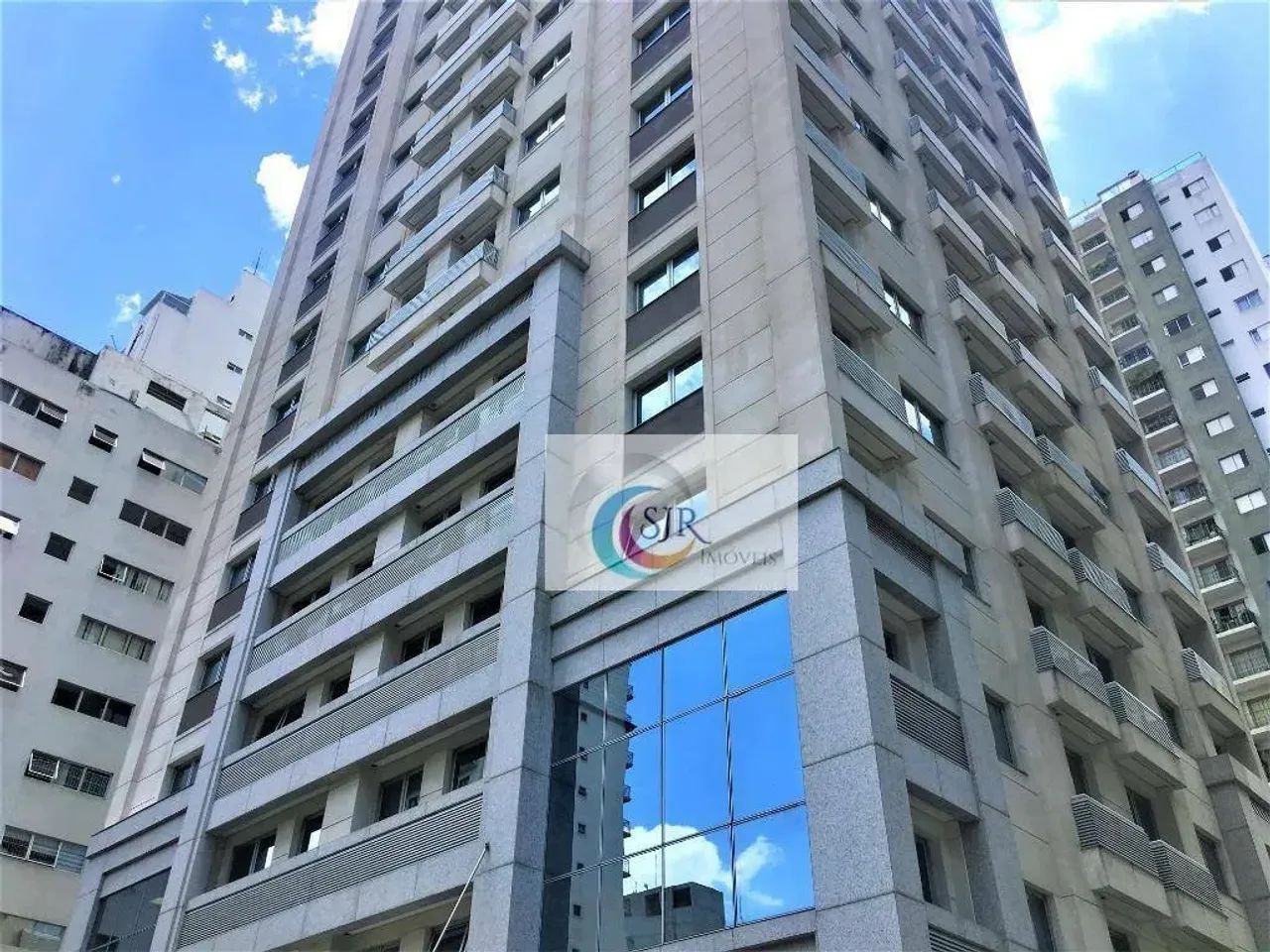 Sala comercial de 322 m², 8 vagas de garagem, piso elevado, forro modular, 8 banheiros, ar - Foto 3