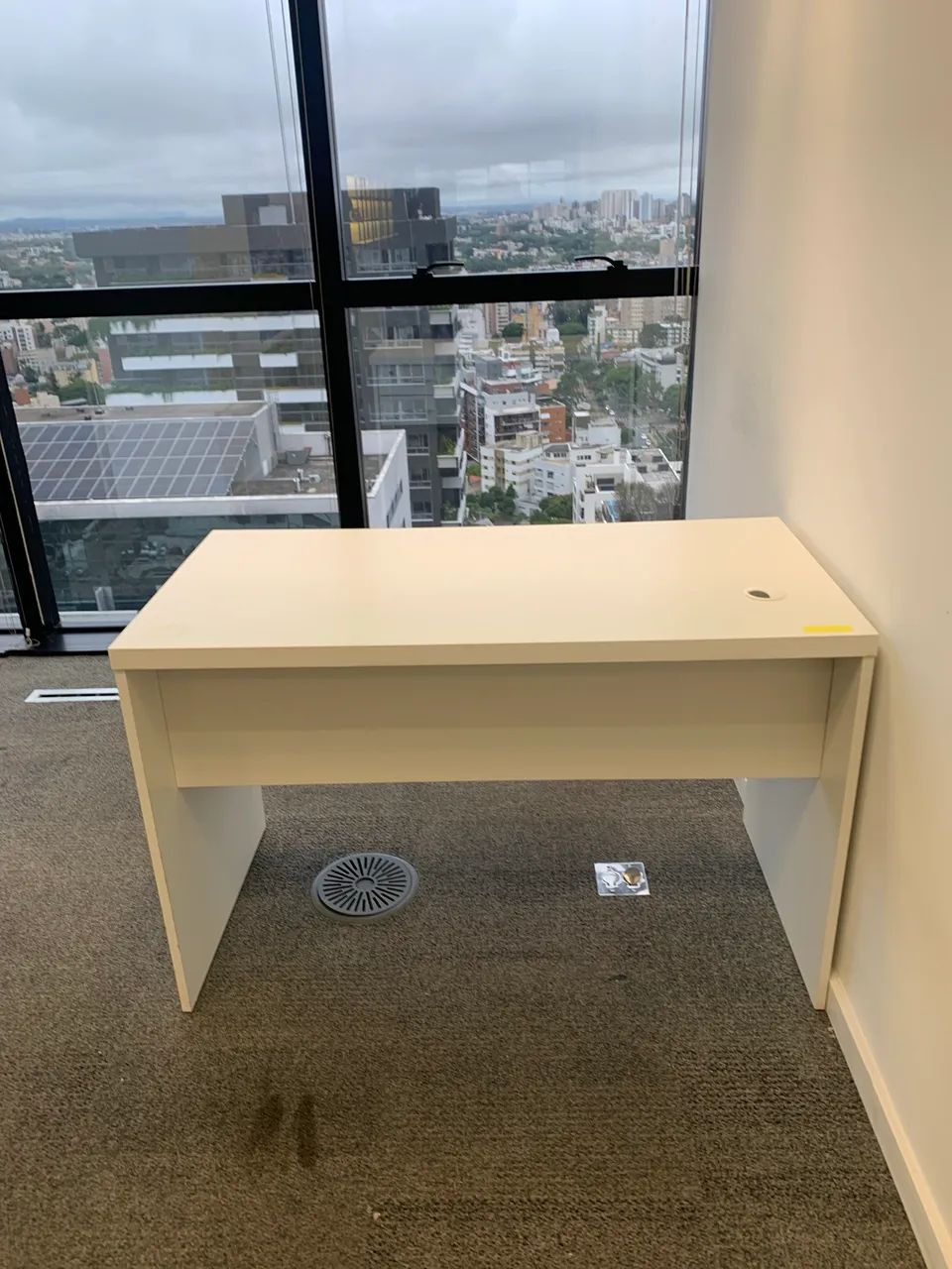 Mesa de escritório 