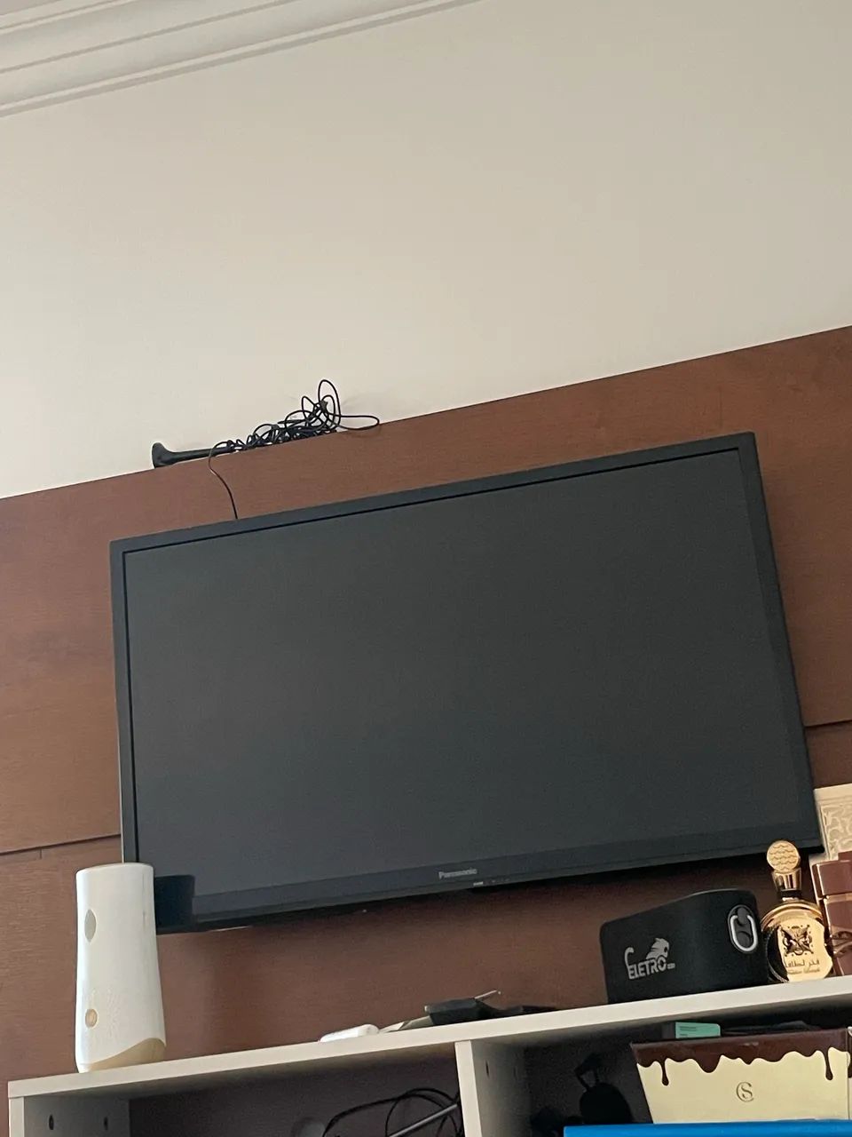 Televisão 32 polegadas NÃO É SMART NÃO 