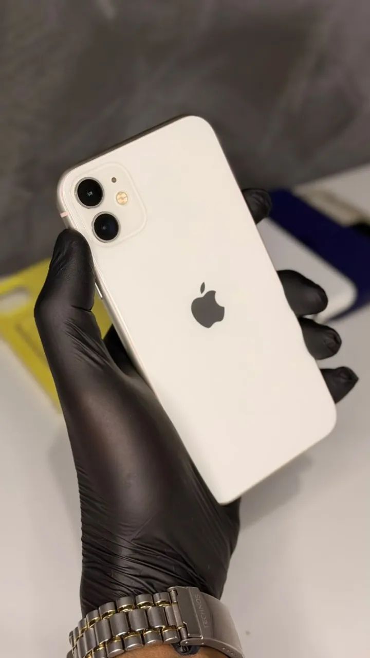 ? iPhone 11 64GB Branco - Foto 2