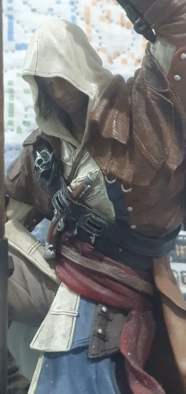 0FIGURA DE AÇÃO BONECO ASSASSINOS ROUGEMAIS  - Foto 3