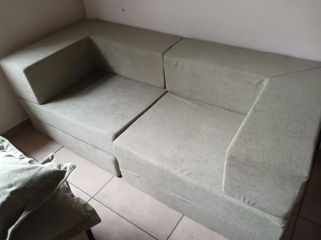 Sofá cama modular verde oliva tecido bouclê - Foto 2