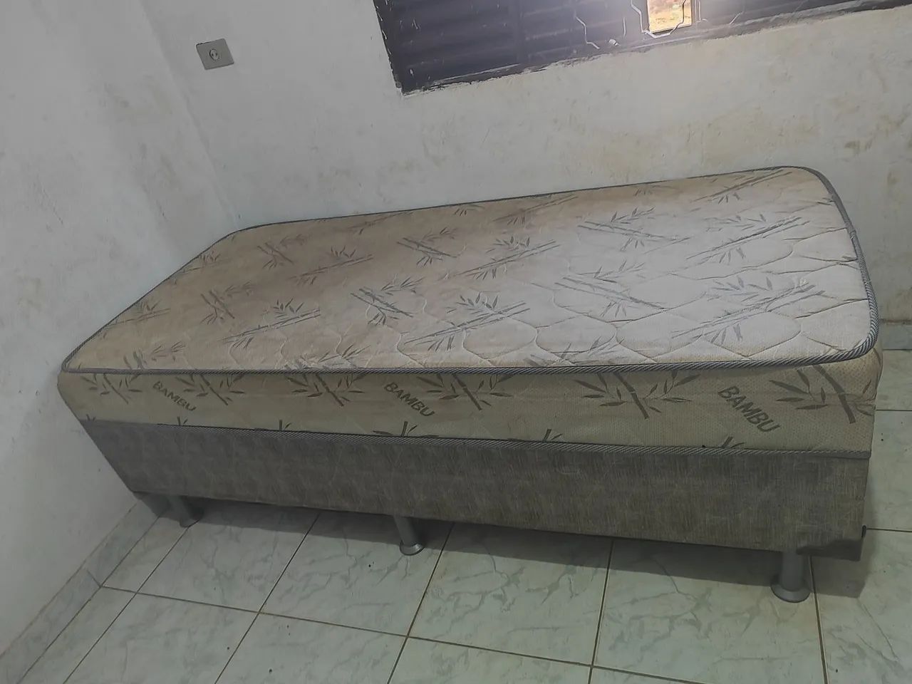 Cama usada, só mandar limpar  - Foto 3