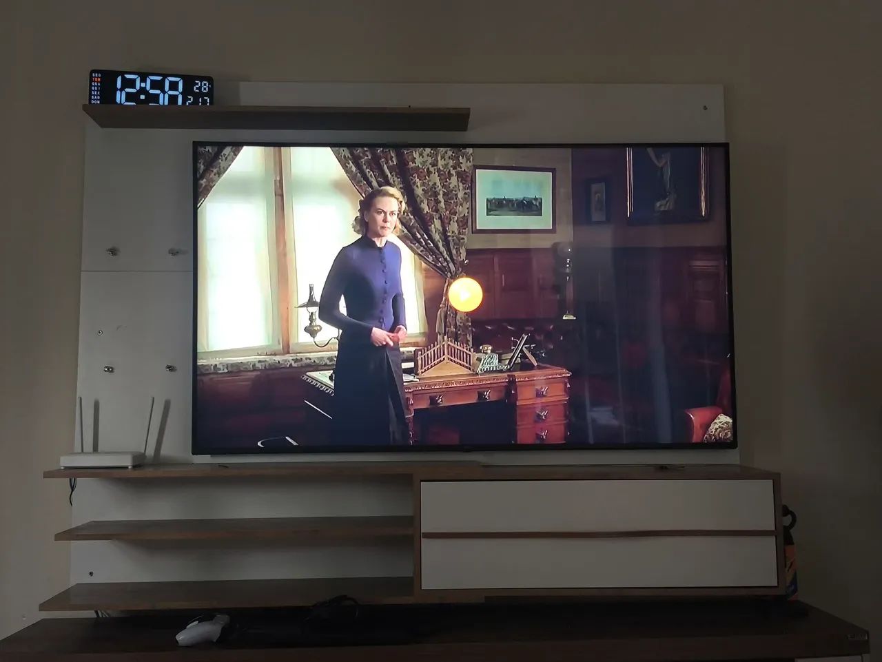 Vendo Painel de Tv para tv de até 65 polegadas  - Foto 3