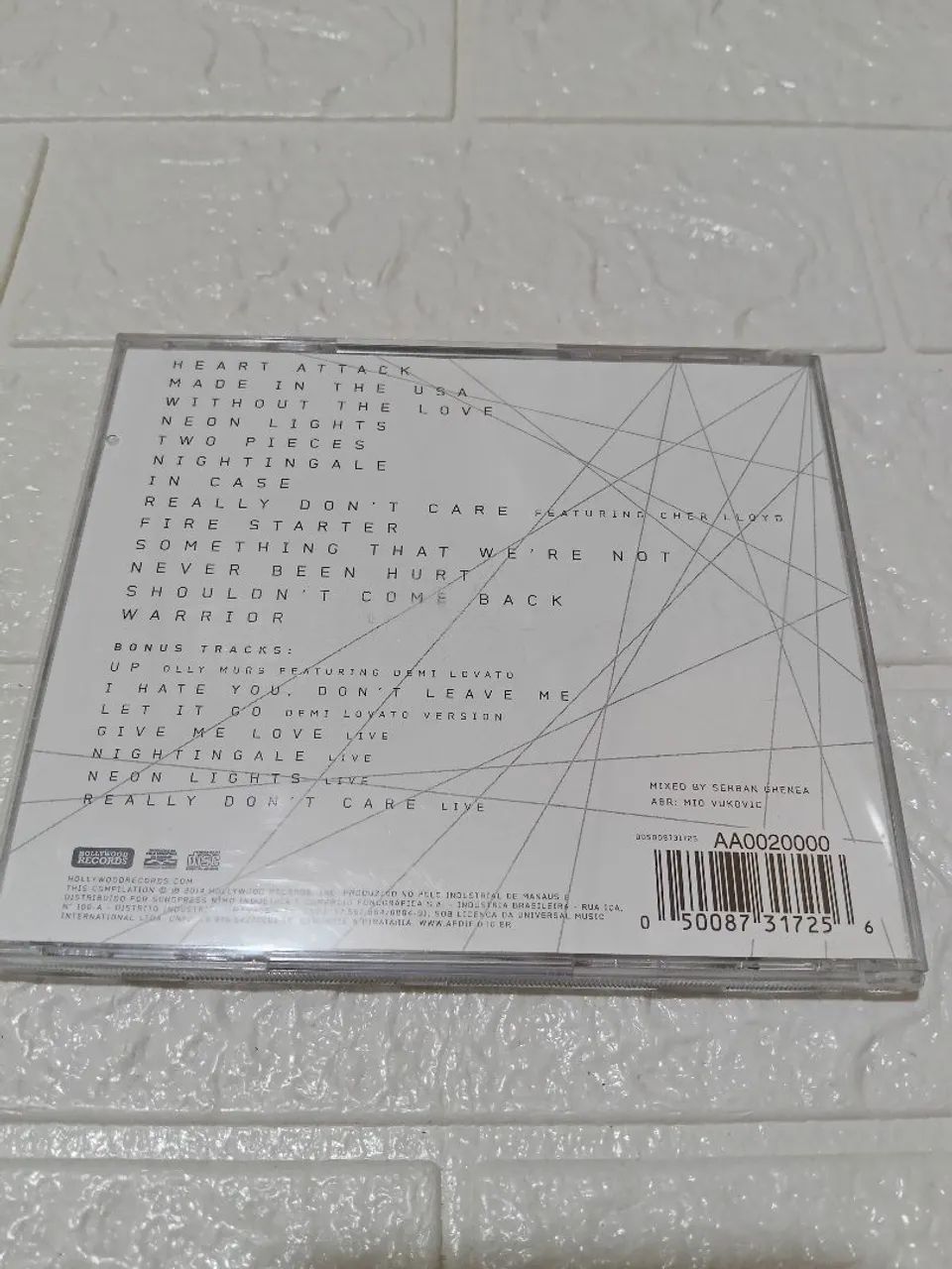 Demi Lovato Deluxe. - Foto 2