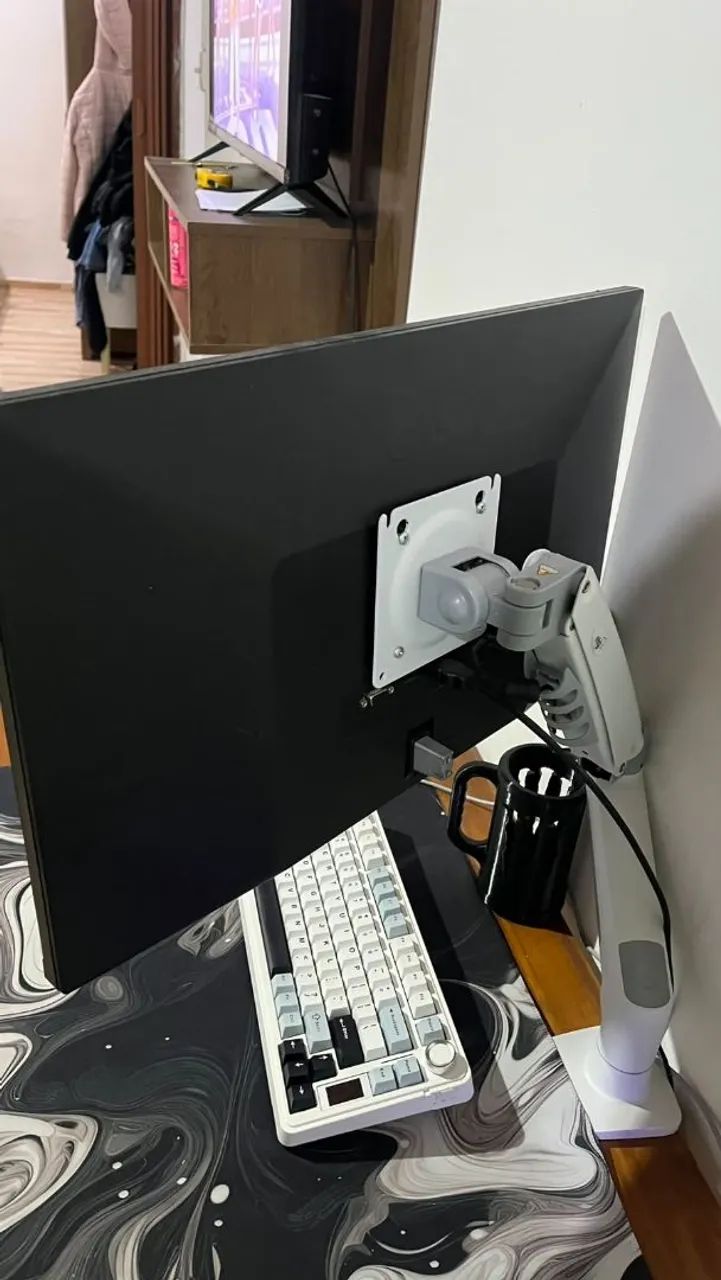 Monitor LG UltraGear 24ML600M - 24" IPS Full HD 75Hz - Foto 2