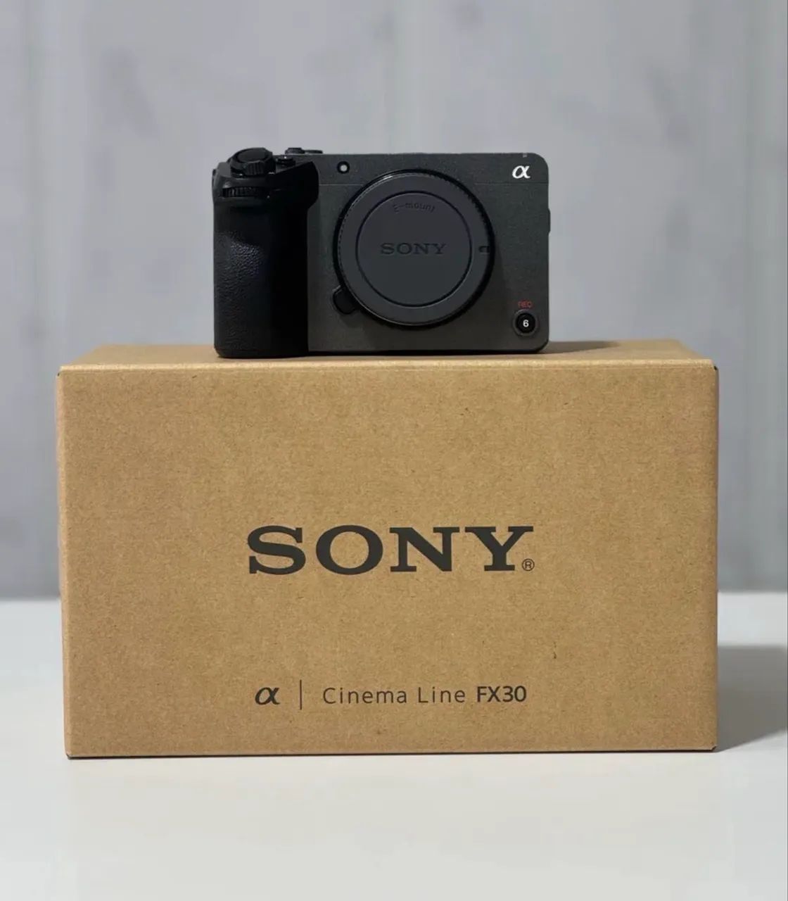 Sony Fx30 com lente 16 50 mm - Foto 2