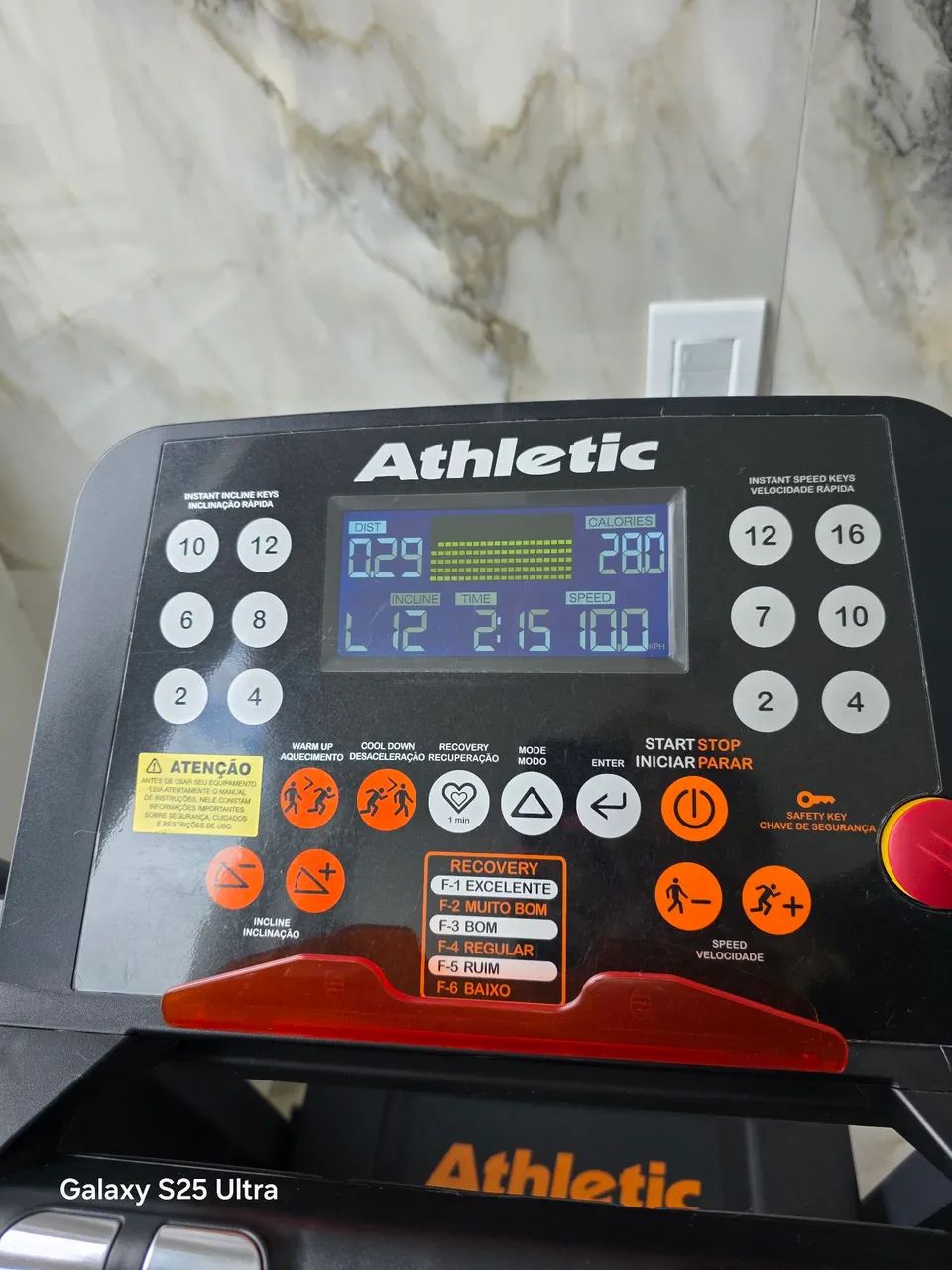Esteira Athletic Semi Nova (Nova) - Foto 5