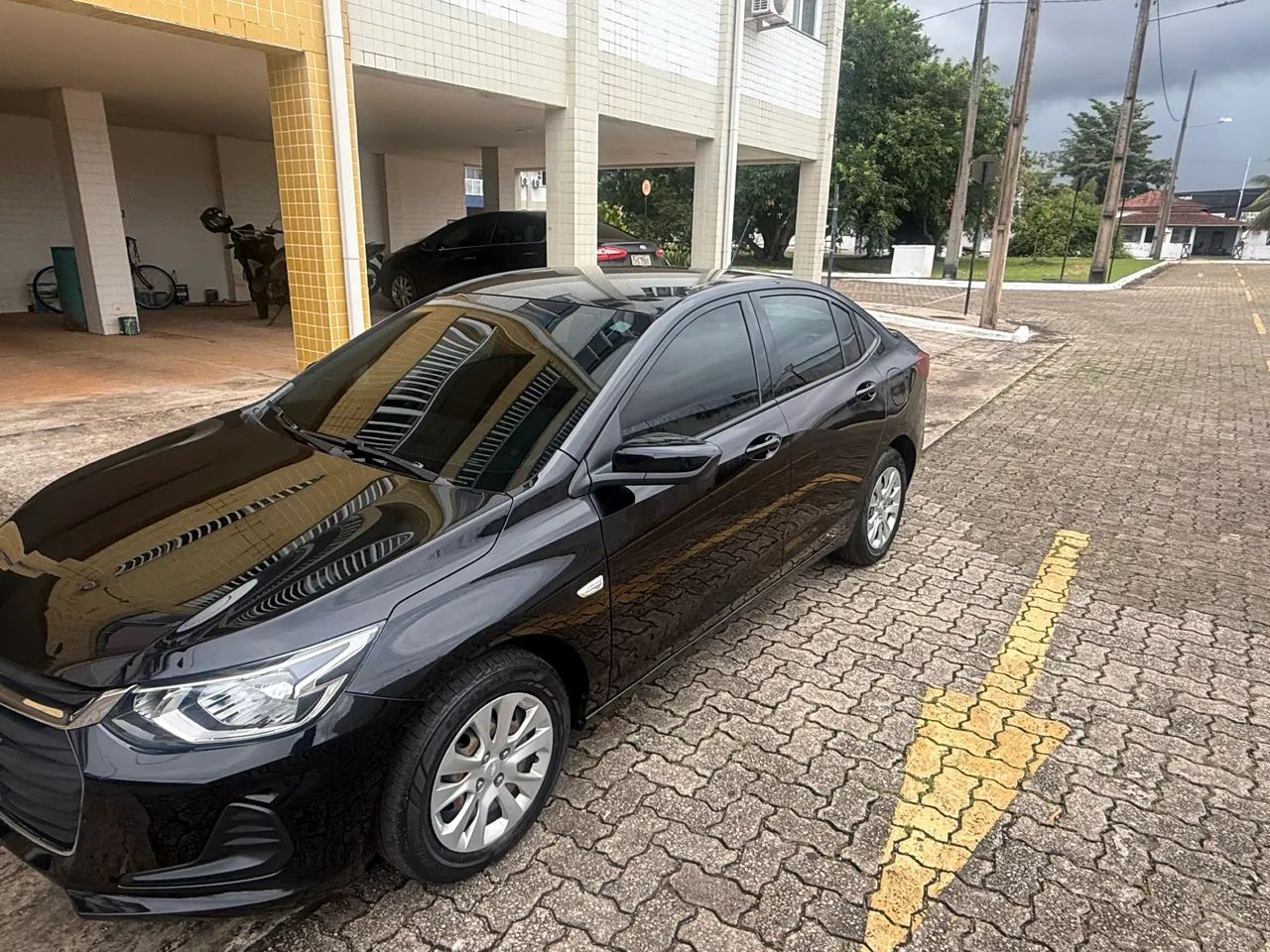 Chevrolet Onix Plus LT 1.0 12V Flex Mec. 4P 2023 - Foto 4