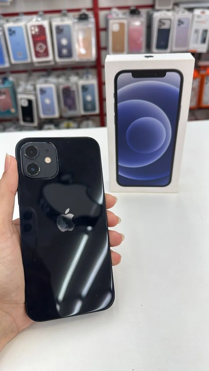 iPhone 12 