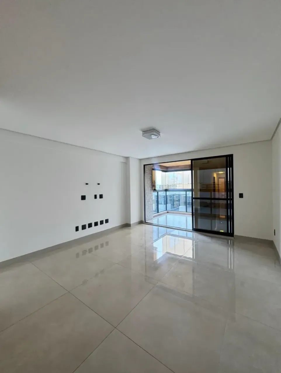 Apt a venda no edf LYON - Ponta Verde - Maceió - Foto 2