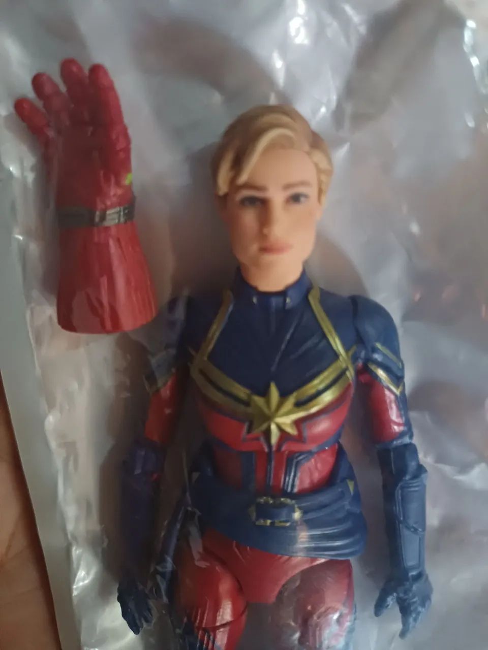 Capitã marvel legends usado  - Foto 2