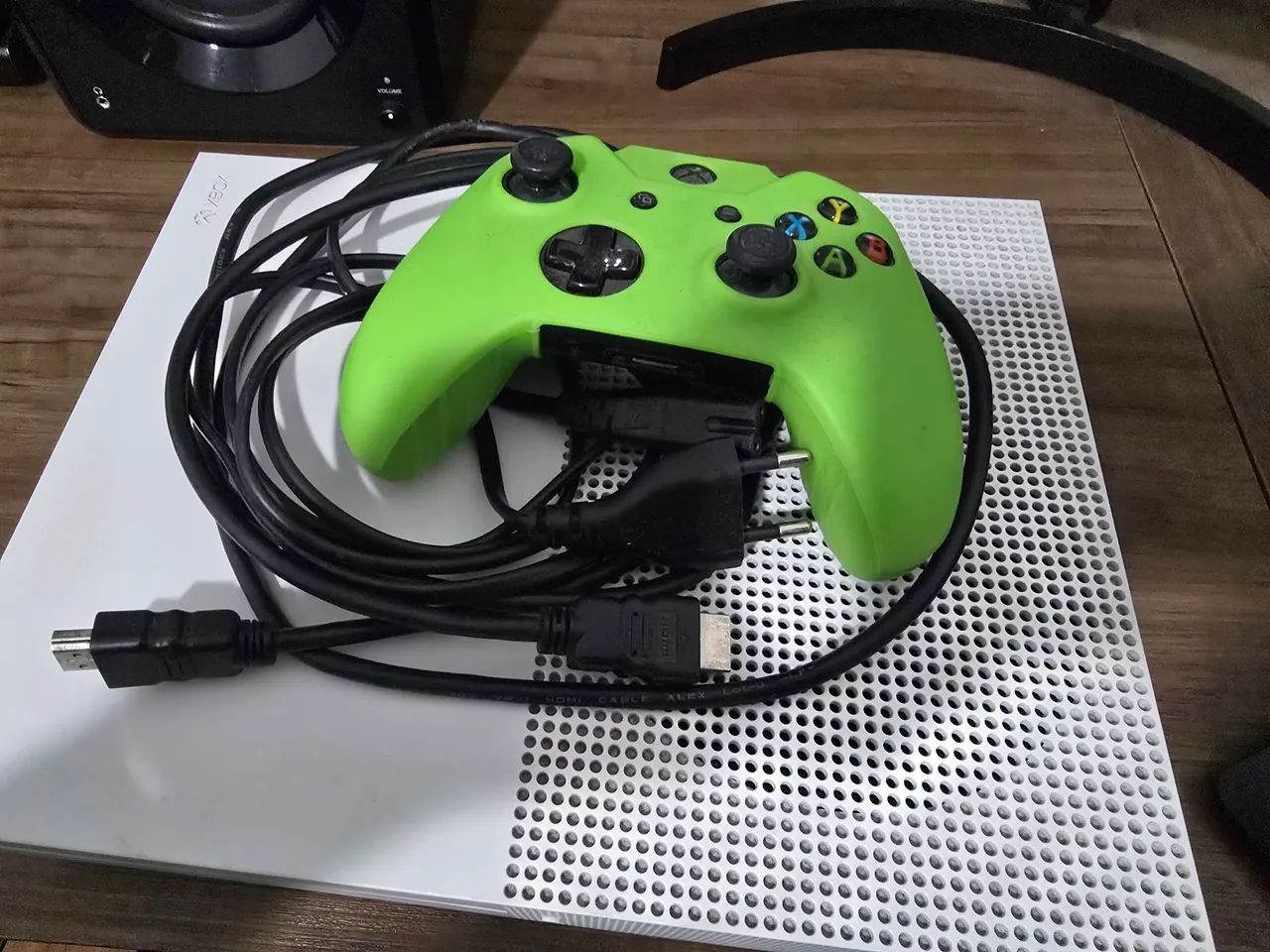 XBOX ONE S 1Tb - Foto 2