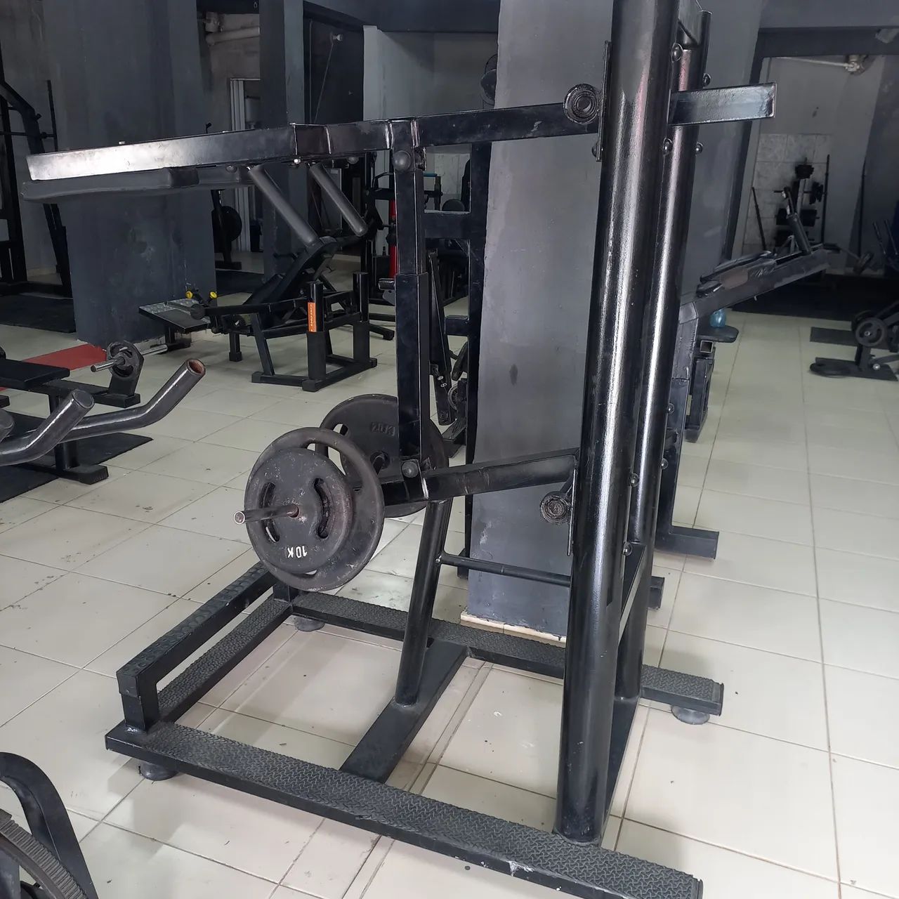 Panturrilha vertical - Academia