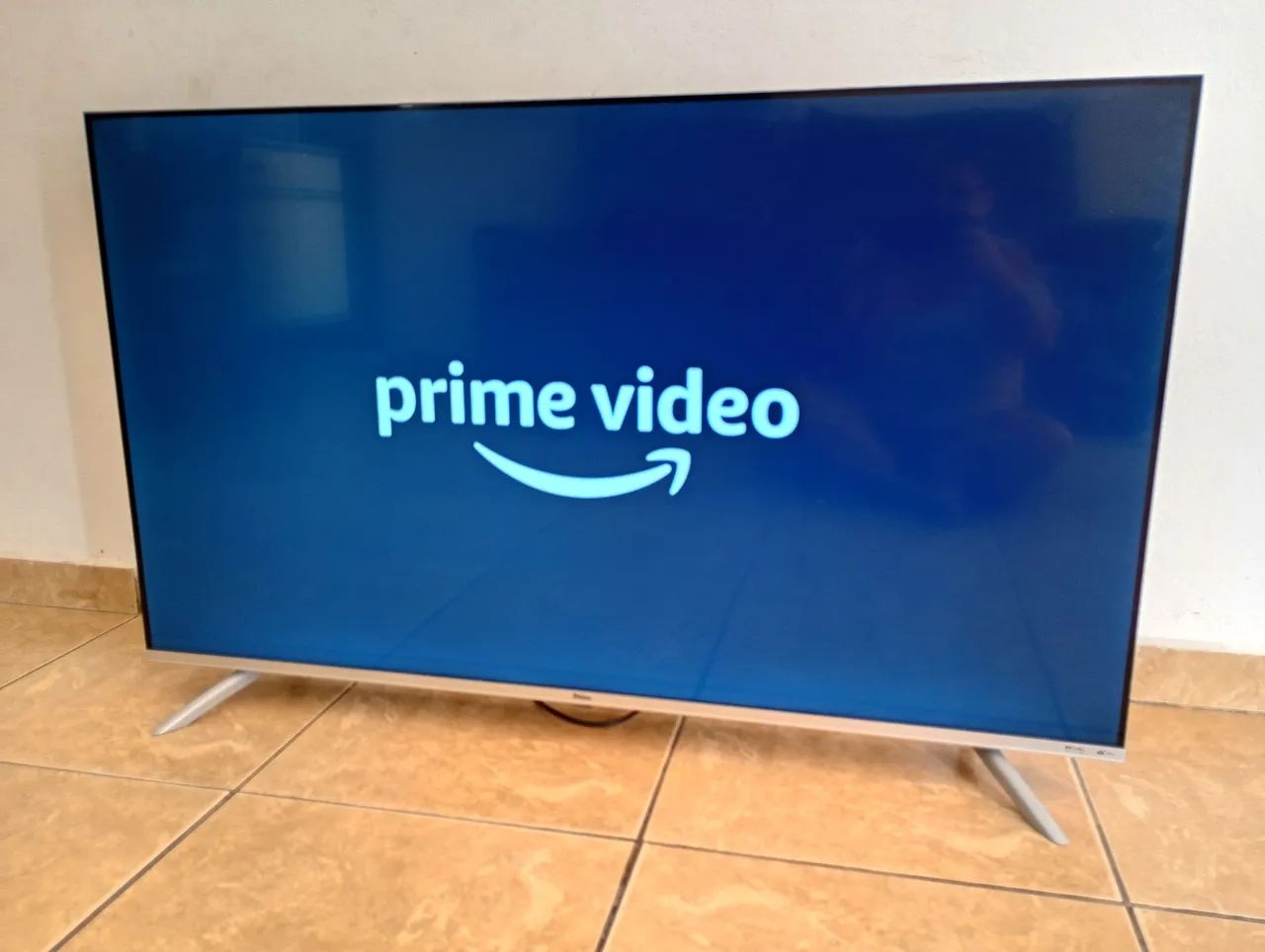 Vendo essa tv da Philco 50 polegadas smart 4k  - Foto 2