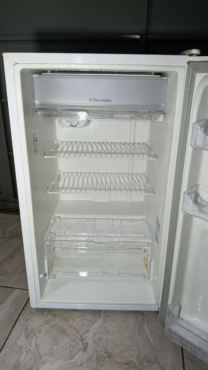 Frigobar Electrolux 122L 127V com Garantia e Entrega Grátis  - Foto 5