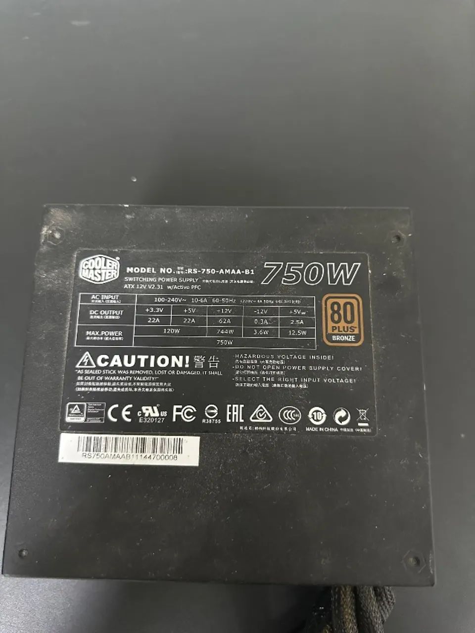 Fonte cooler master 750w 80 plus