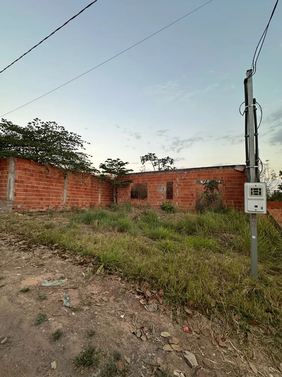 VENDO TERRENO JÁ CONSTRUÍDO 