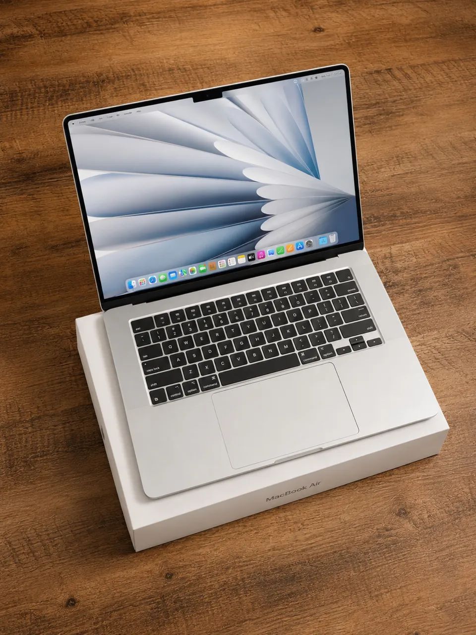 MacBook Air M5 16GB - 512SSD - 15'' Pol lacrado - Notebooks