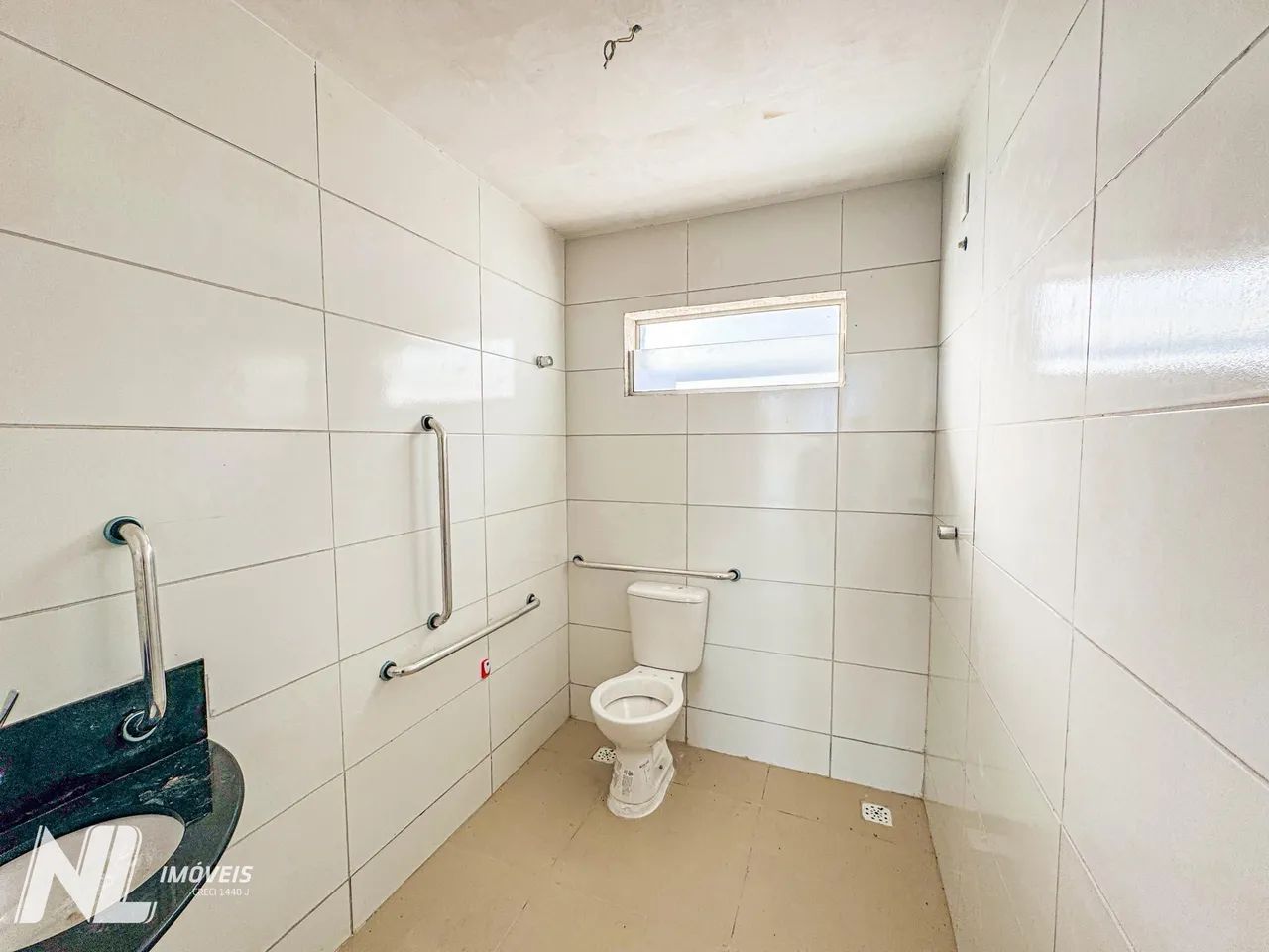 PRÉDIO COMERCIAL EM CAPIM MACIO  ALTA VISIBILIDADE E LOCALIZAÇÃO ESTRATÉGICA - Foto 4
