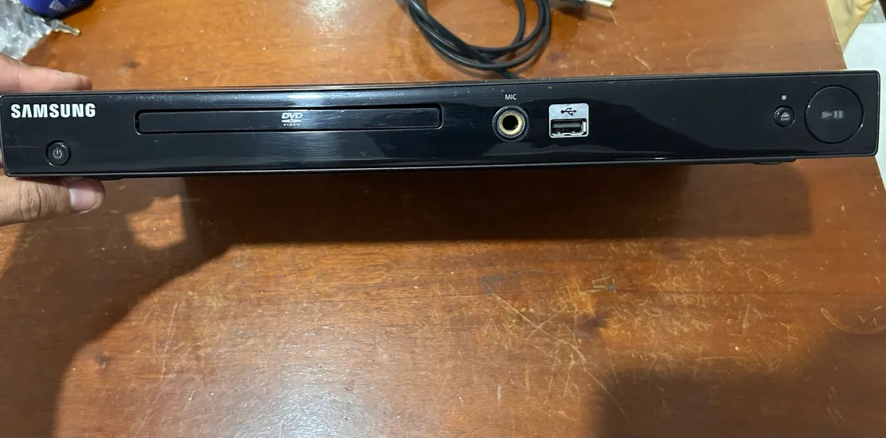 DVD Player Samsung DVD-P191K com Karaokê