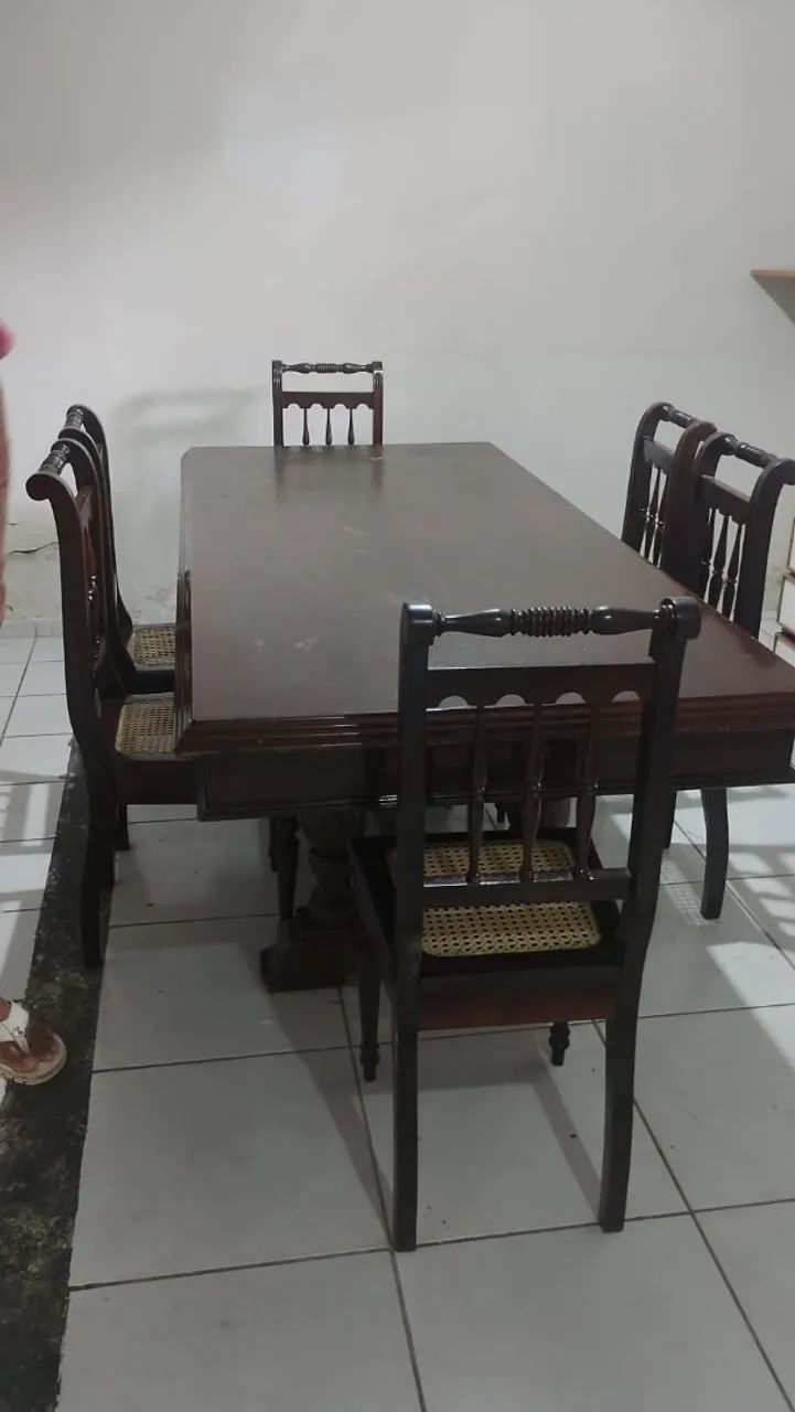 Conjunto de mesa com 6 cadeira rústico. - Foto 2