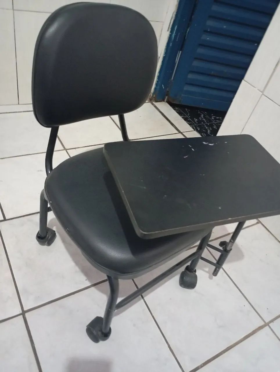 Cadeira de fazer unhas  - Foto 4