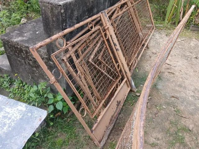 Grade de ferro com portão - Foto 4