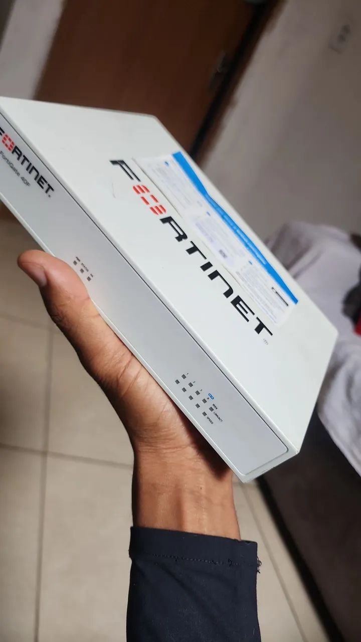 Vendo  Firewall 40F fortinet
