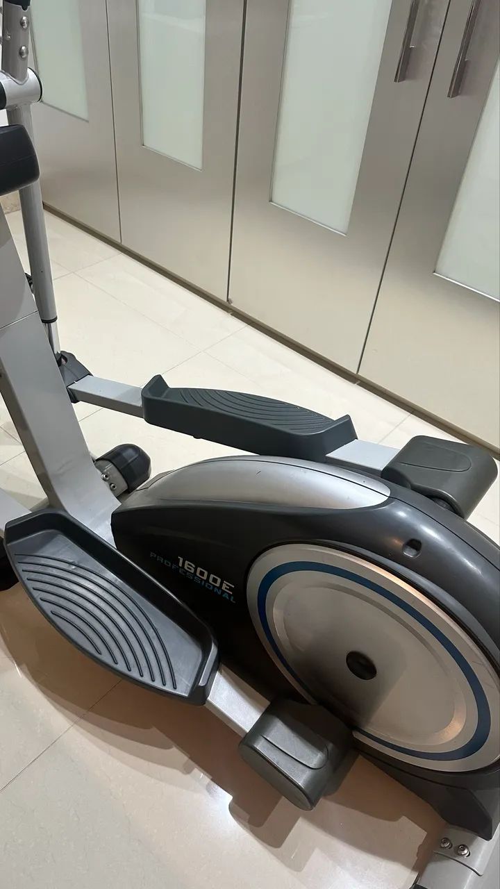 Elíptico 1600 E profissional - Foto 5