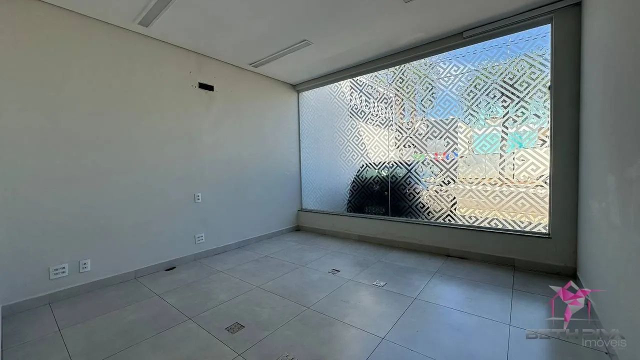 Barracão Comercial Amplo e Versátil - Foto 5