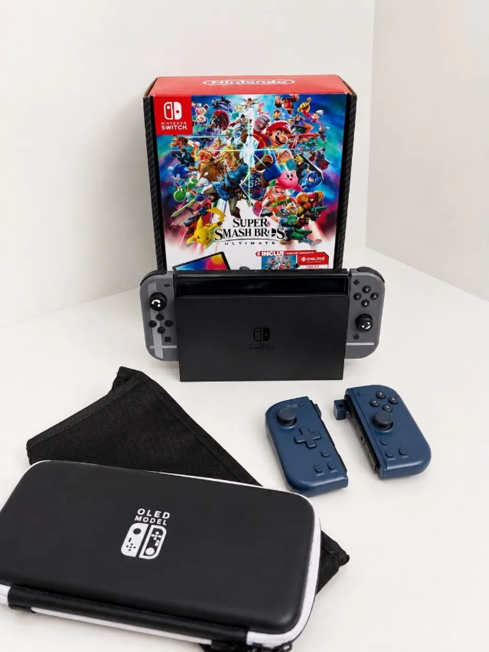 Nintendo Switch Oled 64g Com DOIS jogos inclusos - Consoles de