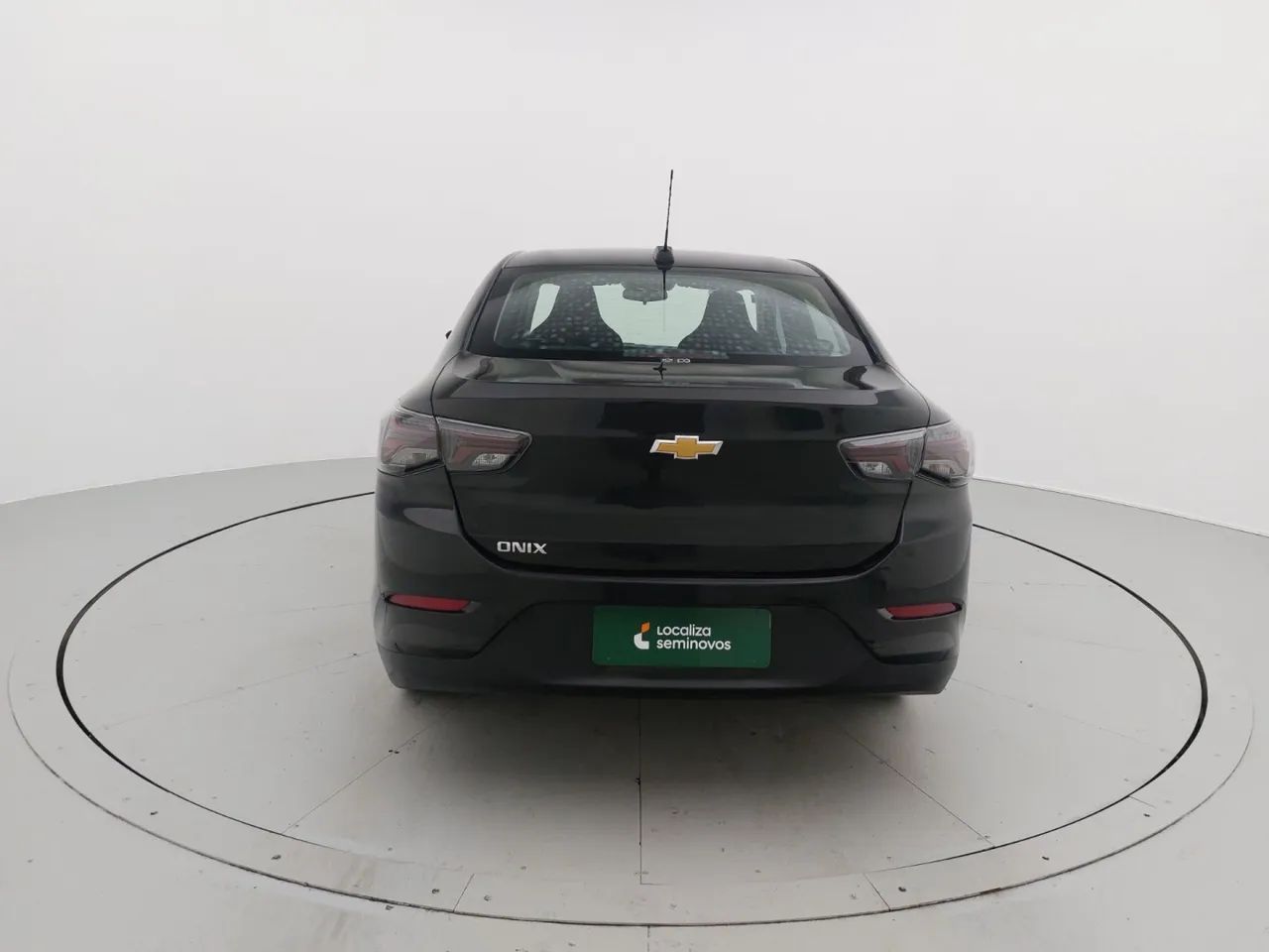 Chevrolet Onix Activ 1.4 8V Flex Aut. 4P, foto 4 de 18