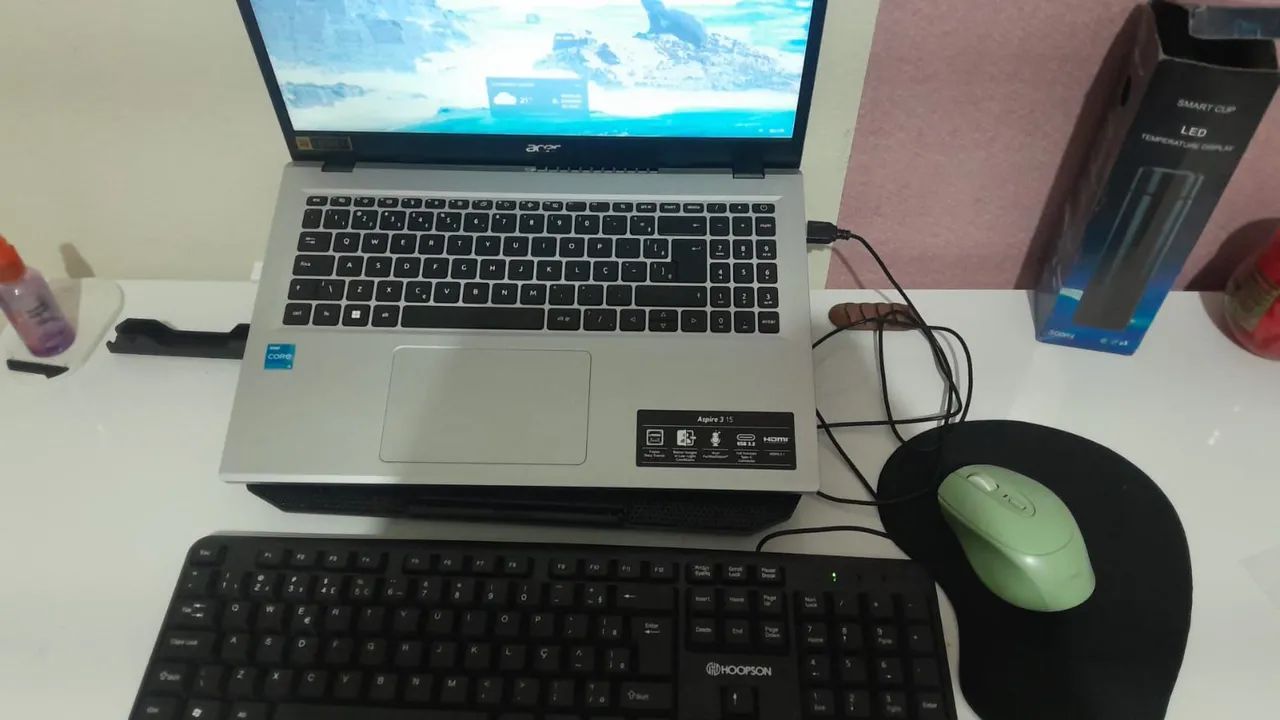 Vendo notebook Acer 